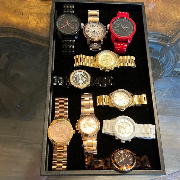 Watches for sale! - Picture 1 of 3